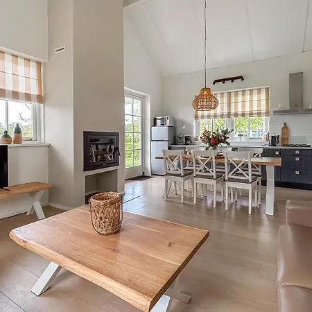 Beautiful In With Wifi Holiday home *